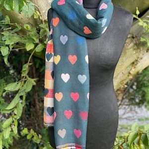 teal womens heart scarf