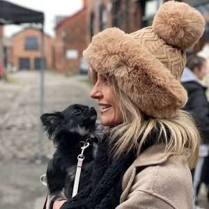 luxury super warm bobble furry hat