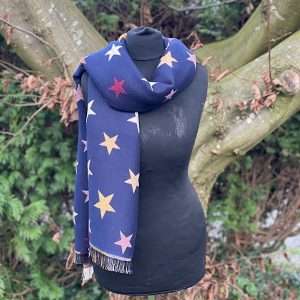 large stars reversible ribbed star scarf