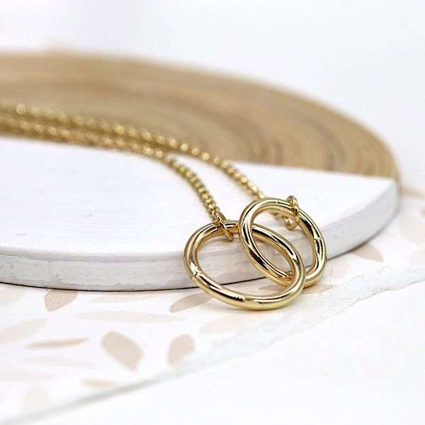 gold circles short necklace