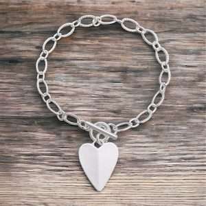 brushed heart braclet with chain detail.