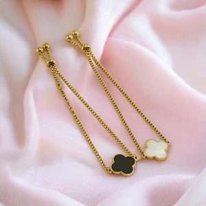 clover friendship bracelet