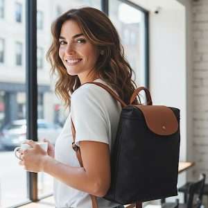 bag on model on her back