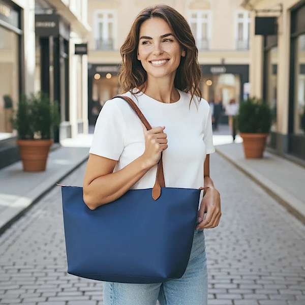 navy tote lifestyle
