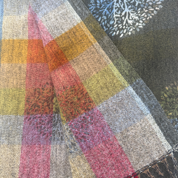 inside of olive scarf